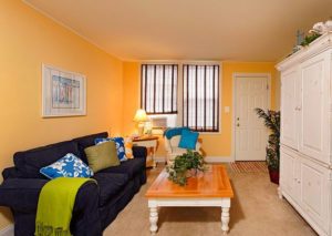 Leeds Avenue residents can choose from one- and two- bedroom floor plans designed for a variety of lifestyles. 