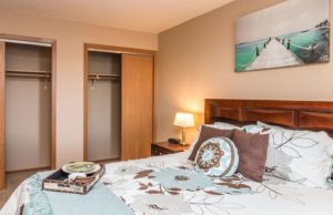 The Arbors Apartments offer serene, peaceful bedrooms, perfect for relaxing after a long day.